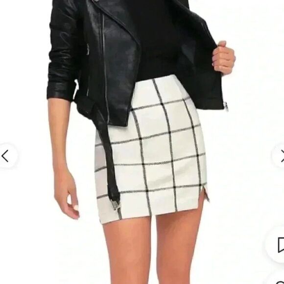 Lulus Spense Preppy Plaid Coquette Mini Skirt Small - Picture 2 of 8